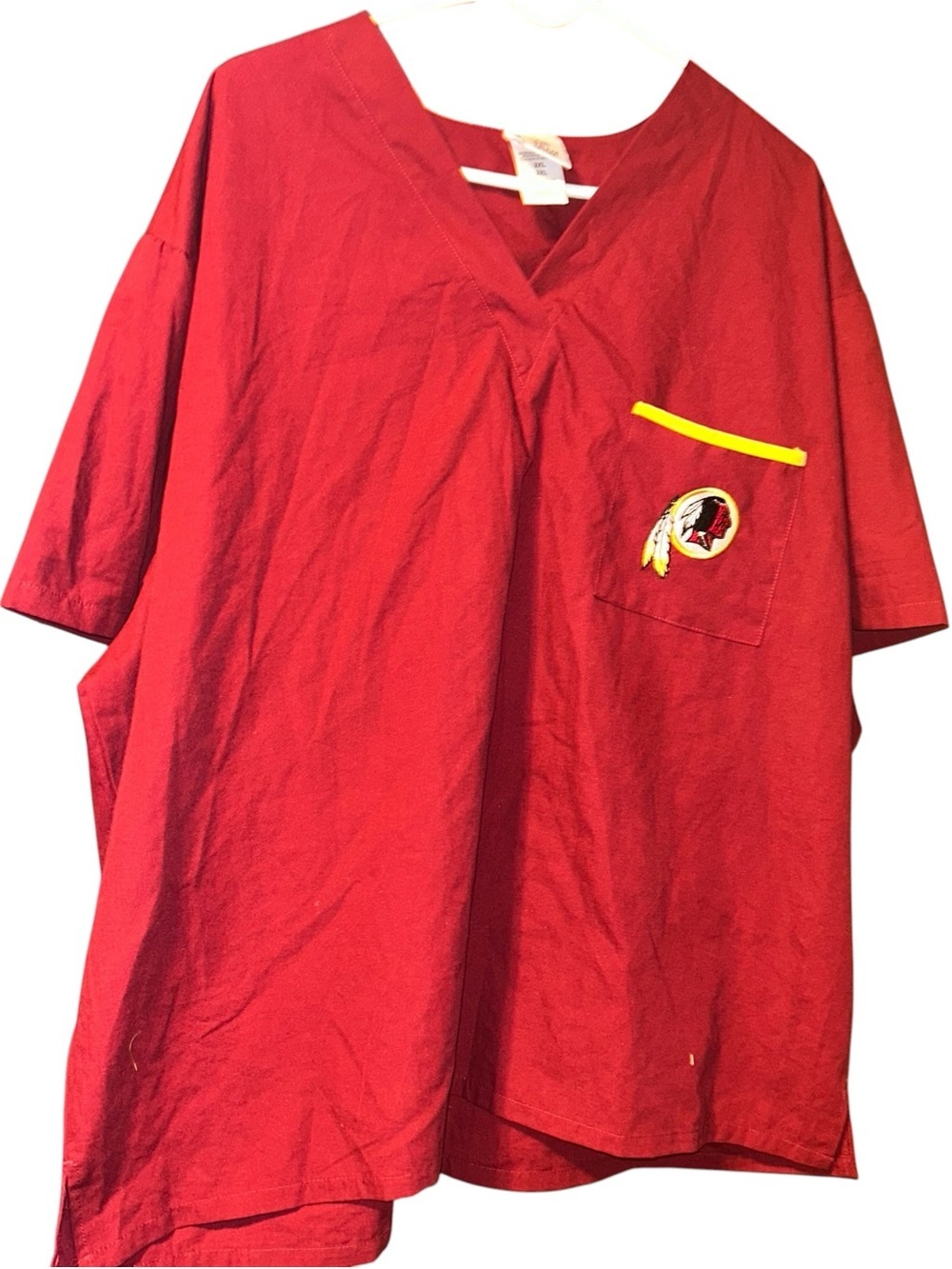NFL Washington Commanders Redskins V-neck Scrub shirt top 2X XXL